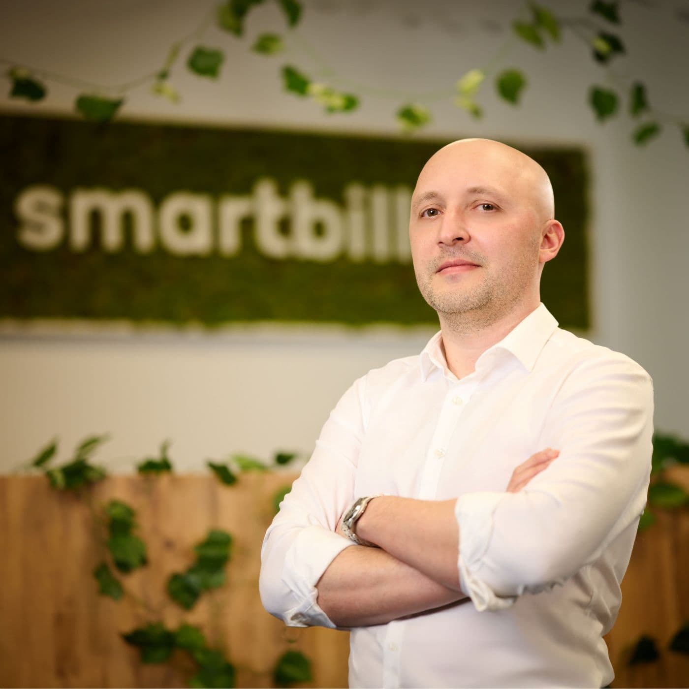 Major change for SmartBill: Alexandru Leca takes over as CEO from Radu Hasan. How the Romanian company reached over 160,000 active clients