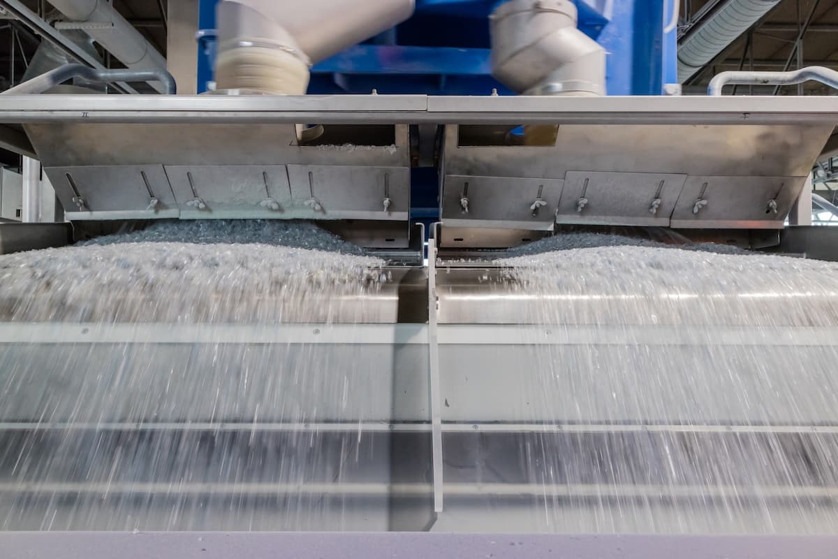 Local entrepreneur builds EUR 15 mln recycled plastic factory in southern Romania