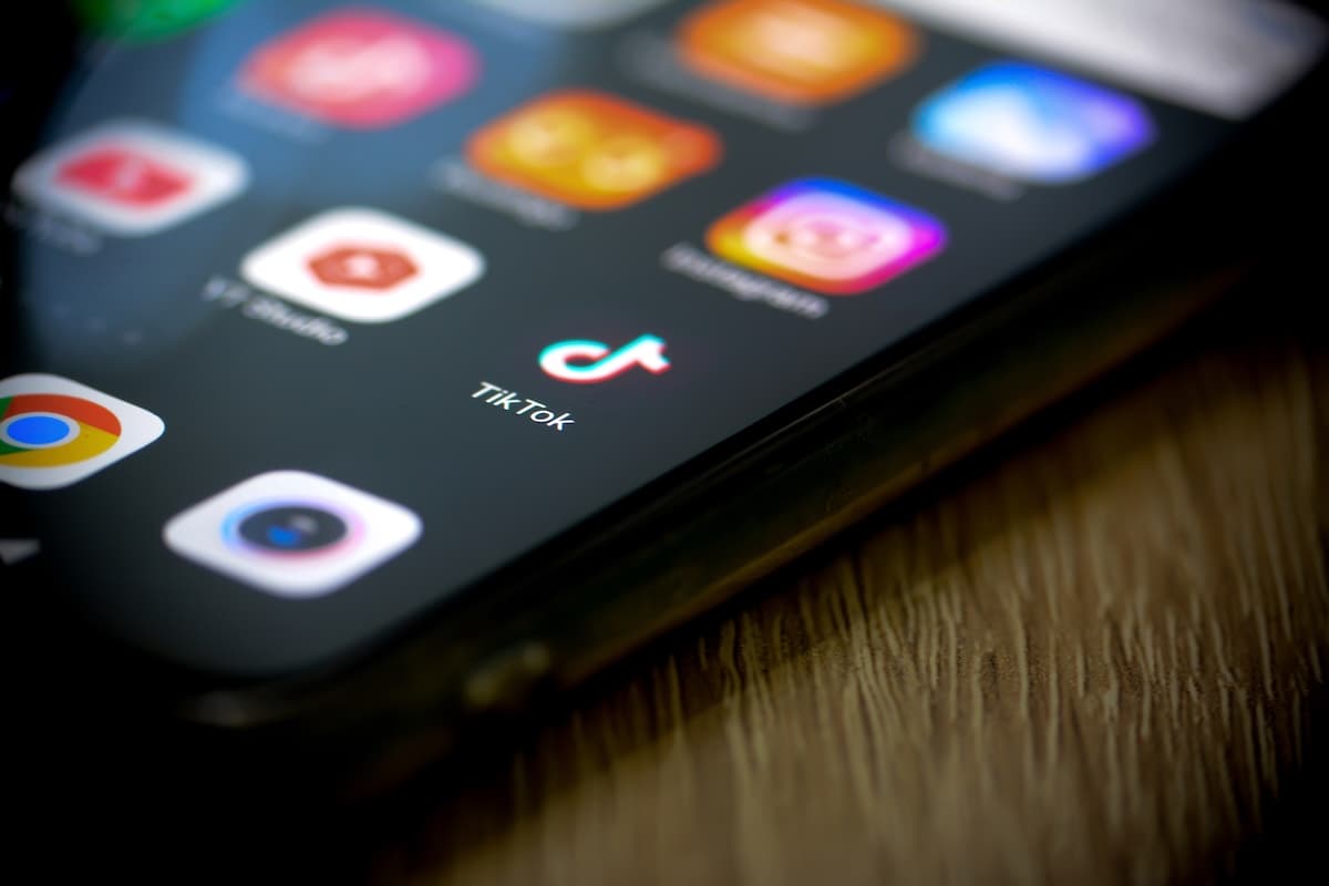 TikTok launches Election Center ahead of Romania’s May presidential vote