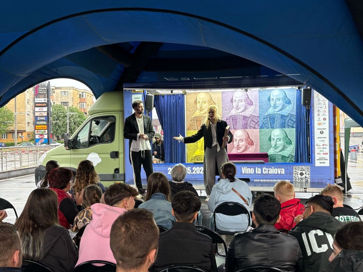 'Shakespeare can speak to everybody': How a theater caravan brings the works of the Bard to audiences across Romania