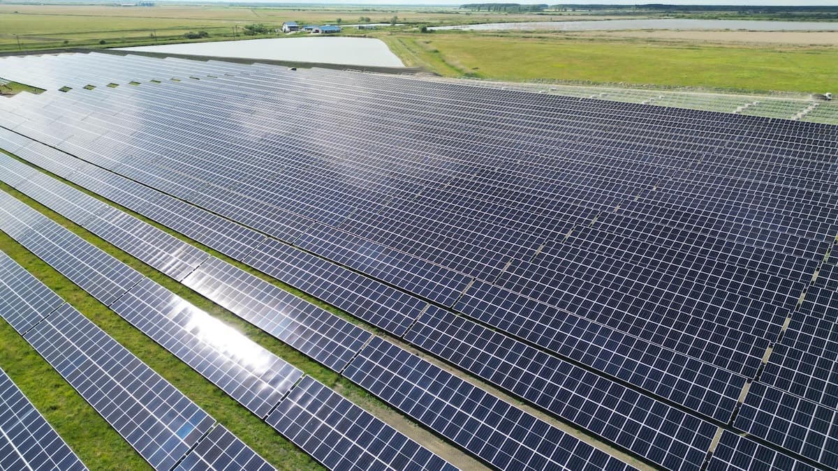 NEPI Rockcastle to deploy 54.1 MW solar park in western Romania under EUR 110 mln programme