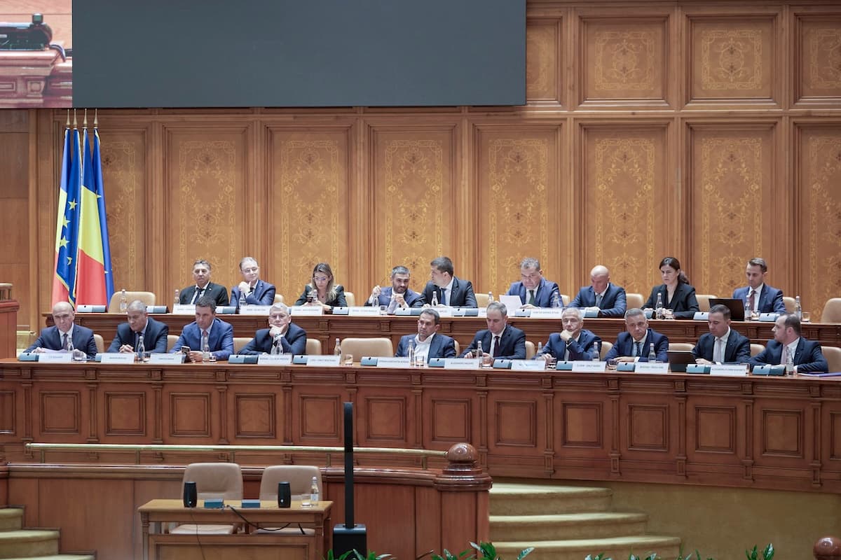 Romanian government promotes second reform package for quick approval in Parliament