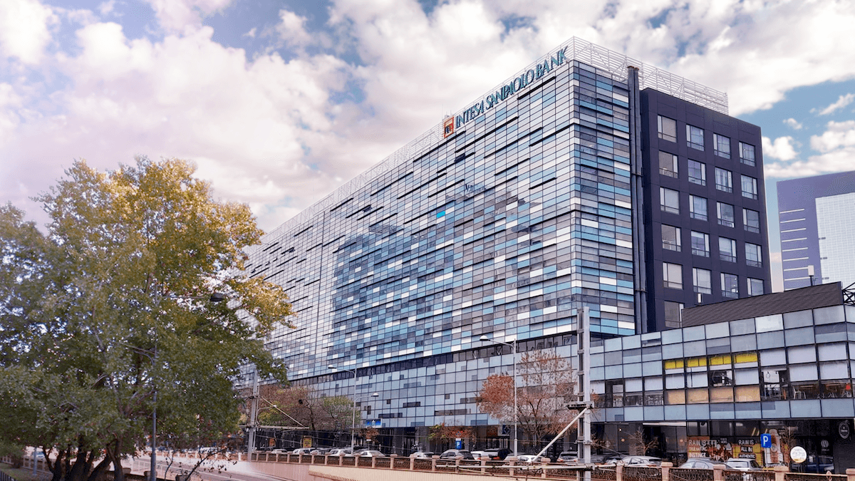Merger between Intesa Sanpaolo Bank Romania and First Bank nears completion