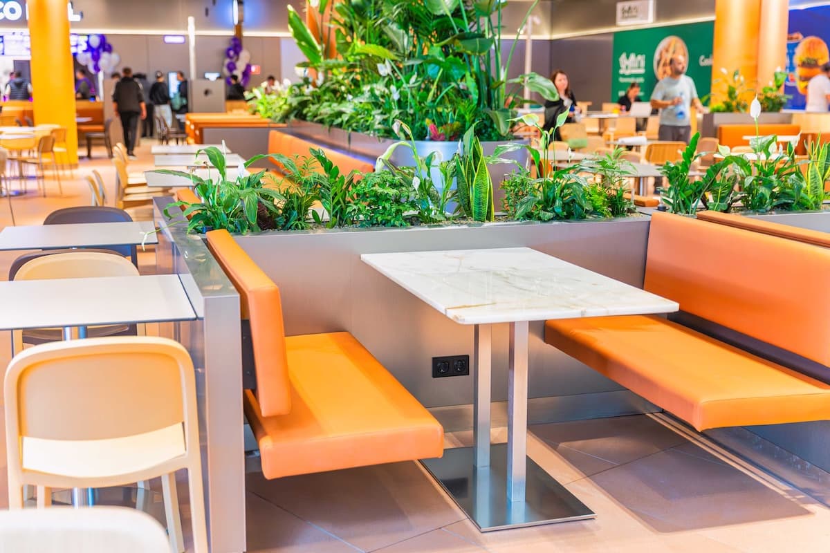Bucharest’s Promenada Mall completes first stage of food court modernization