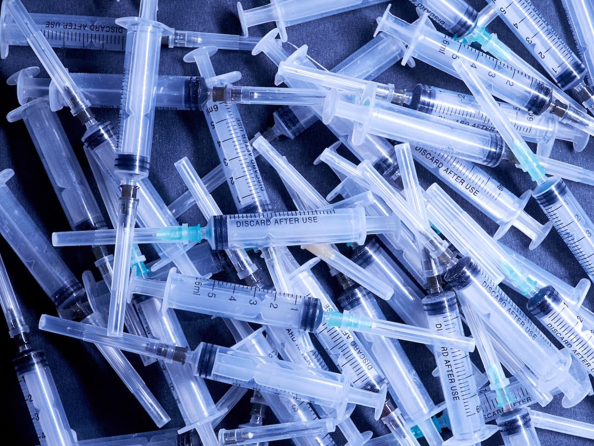 Former disposable syringe factory in western Romania sold at public auction