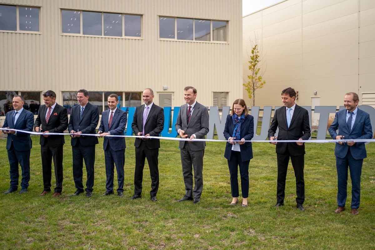 Knauf Insulation opens region's largest production facility in Romania