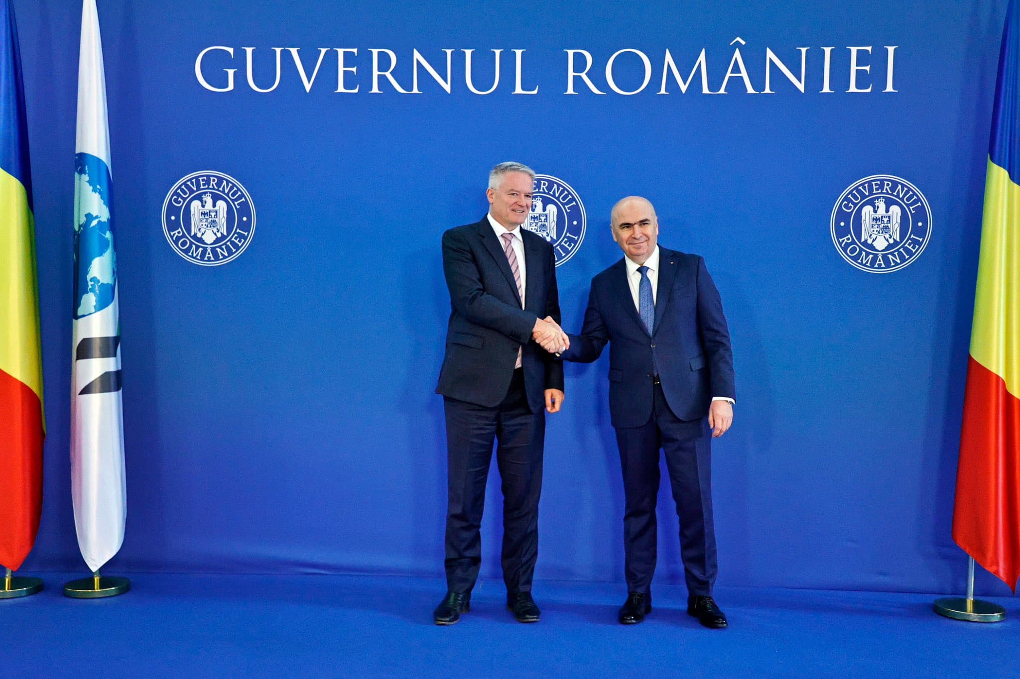 OECD urges Romania to reduce deficit, enact reforms in new pre-accession report