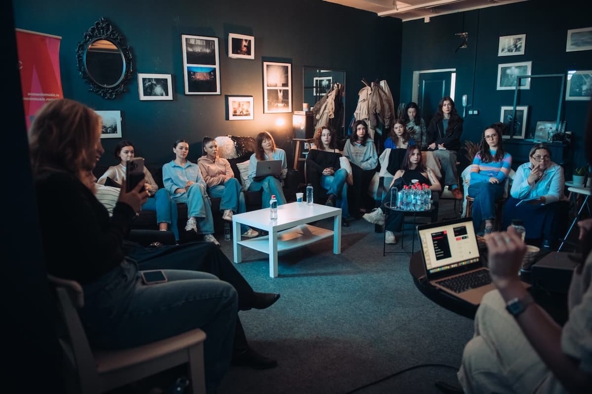 Applications open for 6th Women in Music Mentorship Program in Romania
