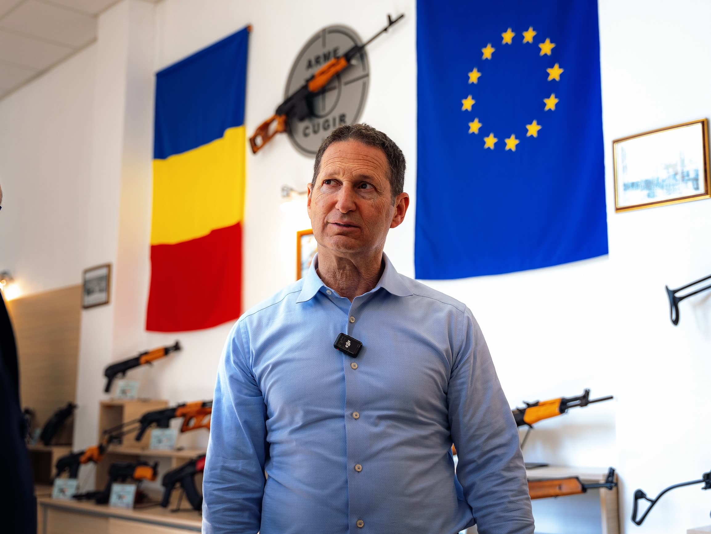 CEO of weapons manufacturer Sig Sauer visits Romania to open talks with local contractors
