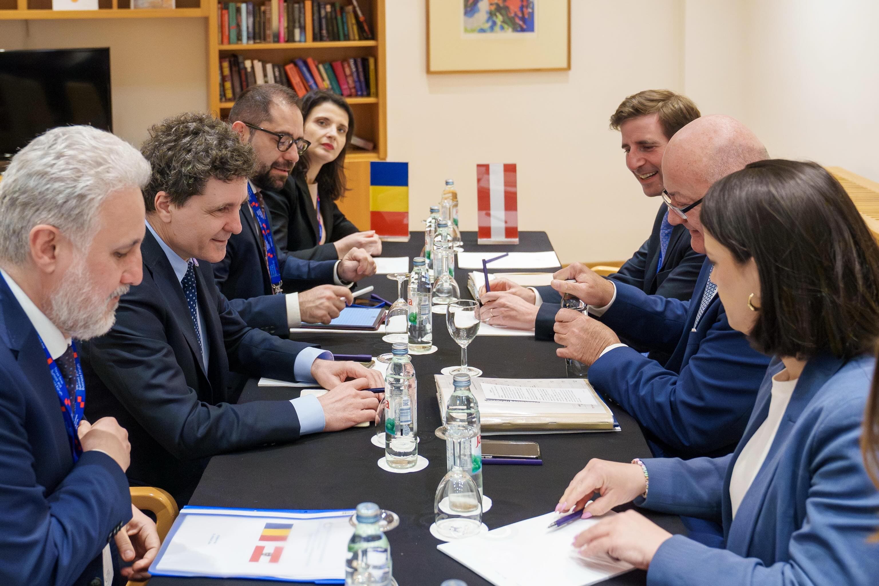 Romanian president meets with Austrian chancellor during Three Seas Initiative Summit