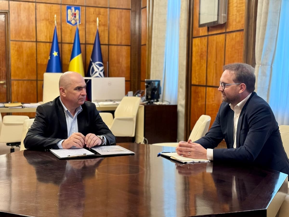 Romania’s Liberals and USR to coordinate political strategy after government collapse