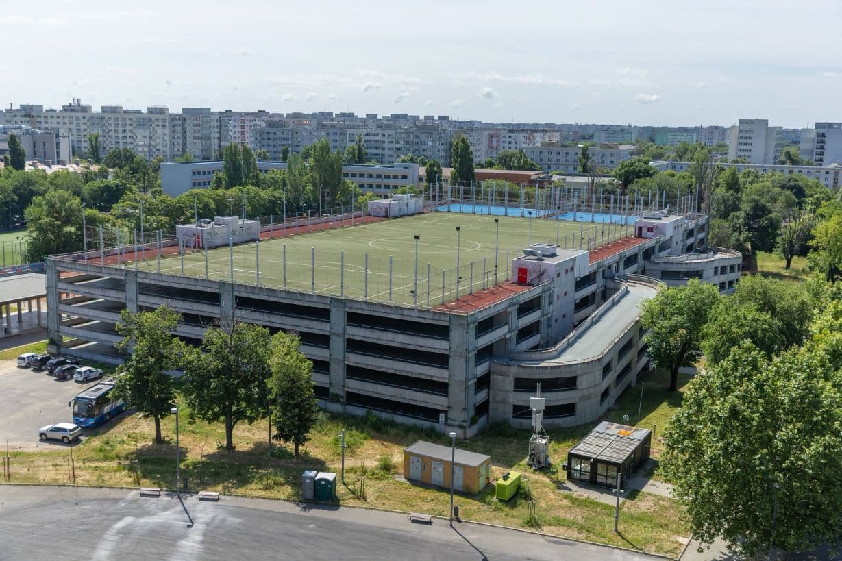 Bucharest adds more than 1,700 paid parking spaces as two facilities open in July