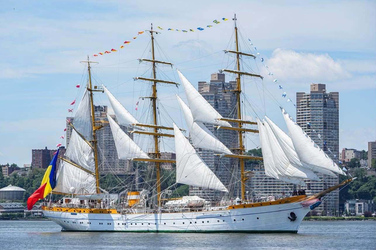 Romanian tall ship Mircea included in July 4 parade in New York
