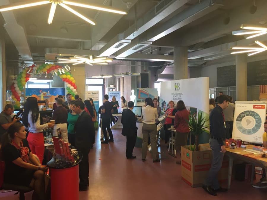 Weekend calendar: Expat Fair 2, fairs & film festivals, movie openings