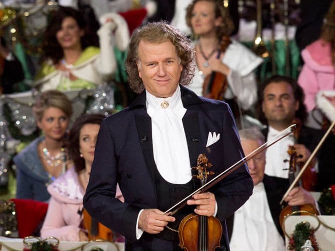 Romanians pay over EUR 3 million to see the “King of Waltz” live in Bucharest next year