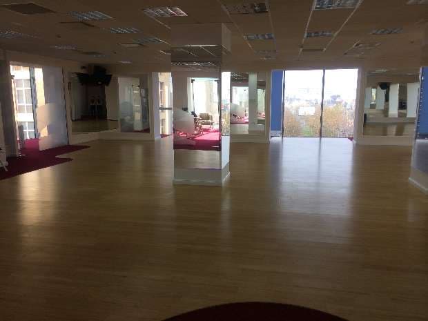 Romanian – American couple open first Arthur Murray dance studio in Bucharest, aim for chain of 10