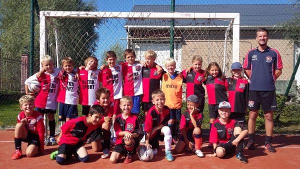 (P) English coaches to deliver free day of football sessions at King’s Oak British School on Saturday June 11th!