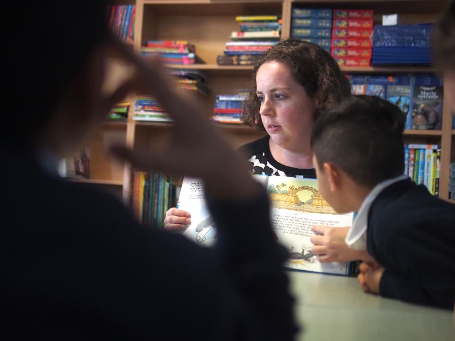 Mashed potatoes with hot dog & love: How an American woman helps kids in Bucharest's poorest neighborhood