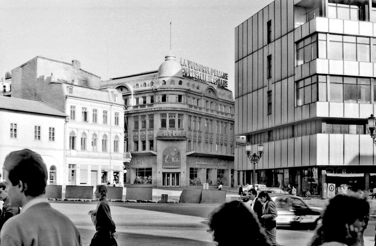 Photo exhibition contrasts 80s Bucharest with today’s capital
