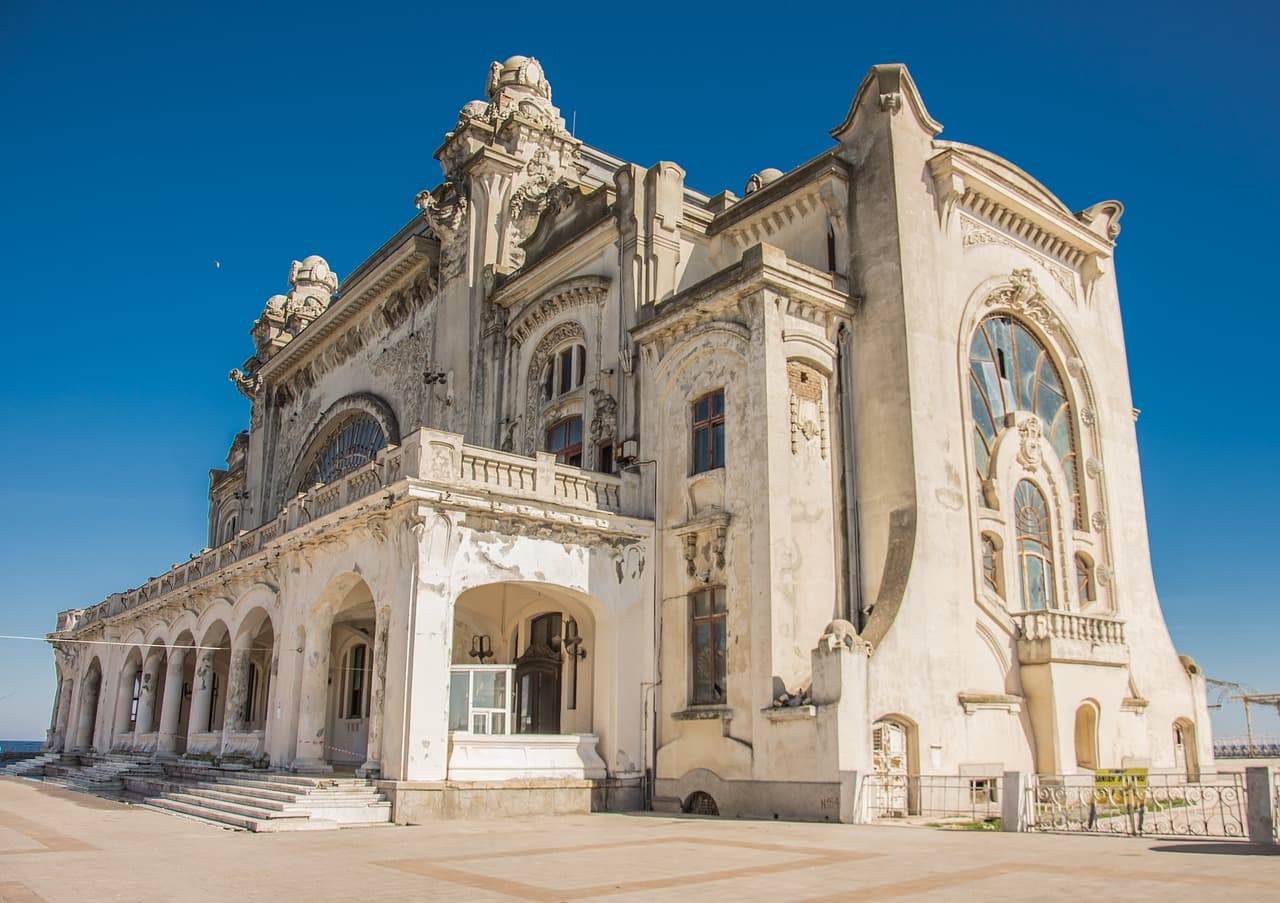 Restoration of famous Constanta casino can start, mayor says