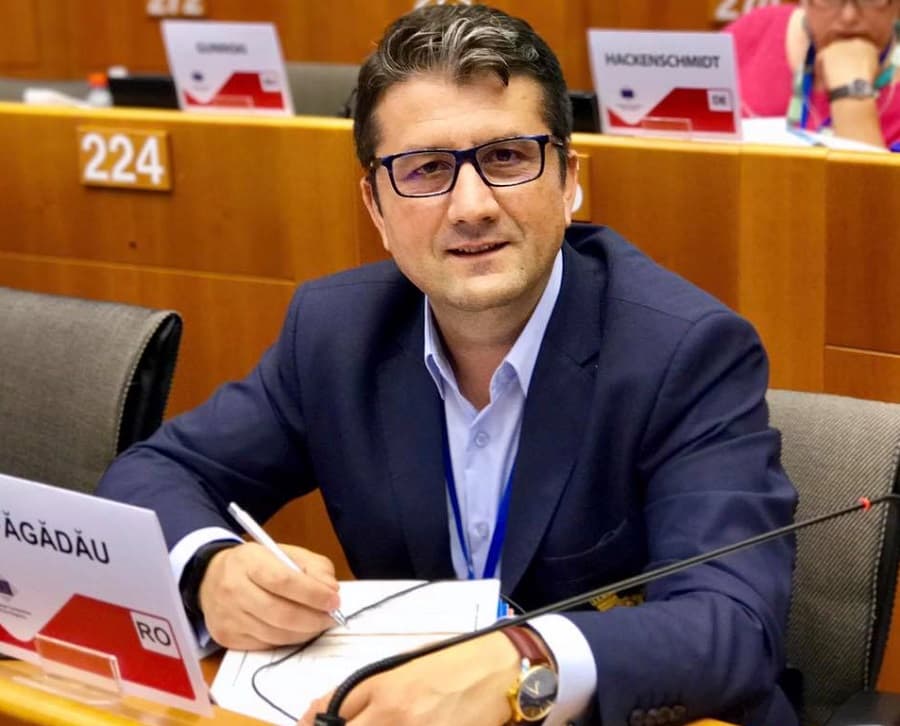 Constanta mayor prosecuted for approving luxury apartment complex on Mamaia beach