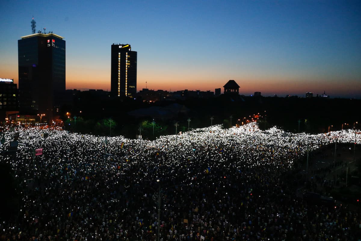 Romanian PM writes to EC leaders that August 10 protest was an attempt to remove her cabinet