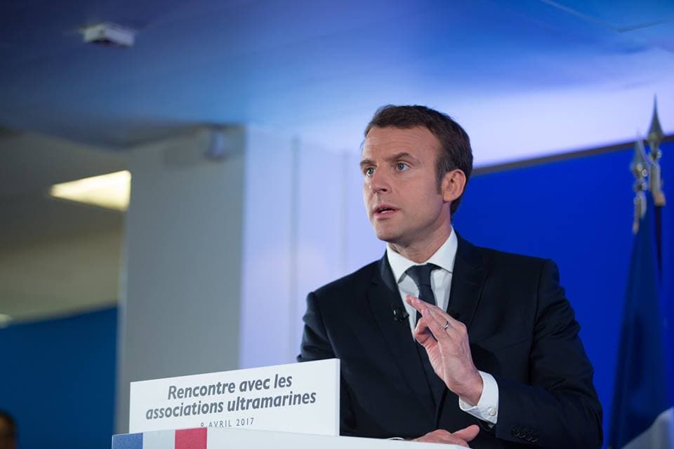 French president praises Romanian counterpart