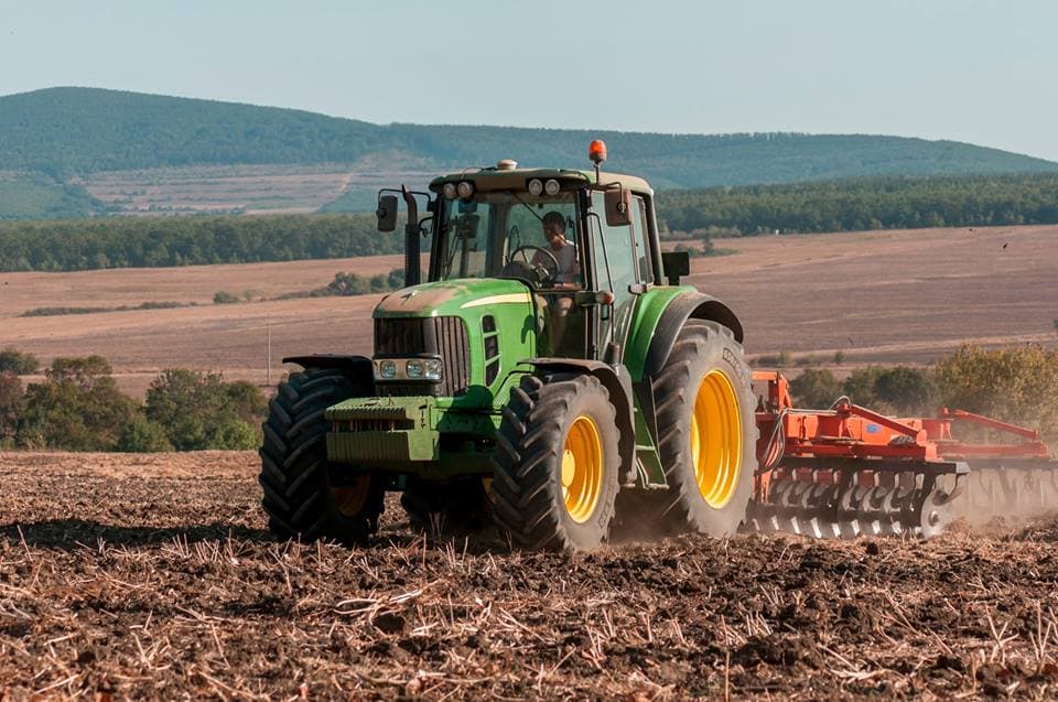 Chinese group buys 10% stake in Romanian agribusiness company Agricover