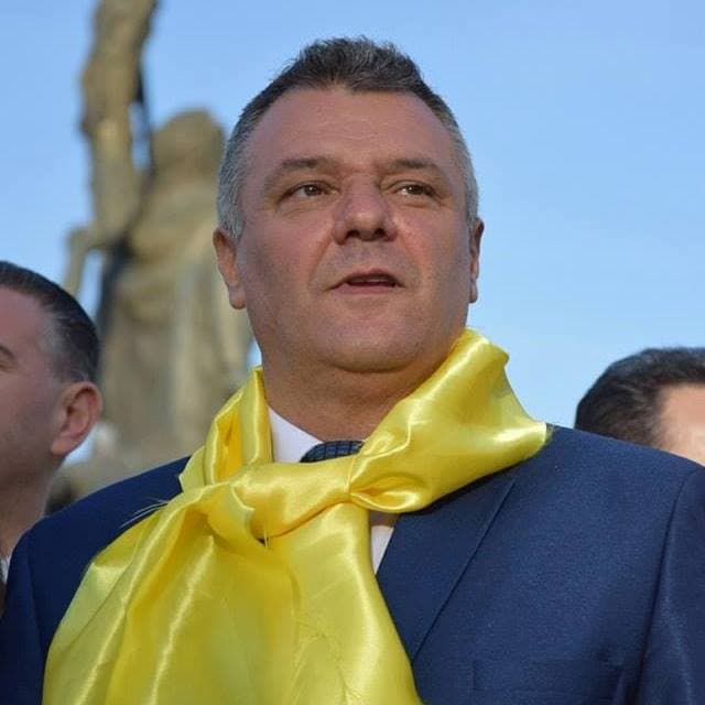 Romanian politician who sent driver to take exam for him elected mayor