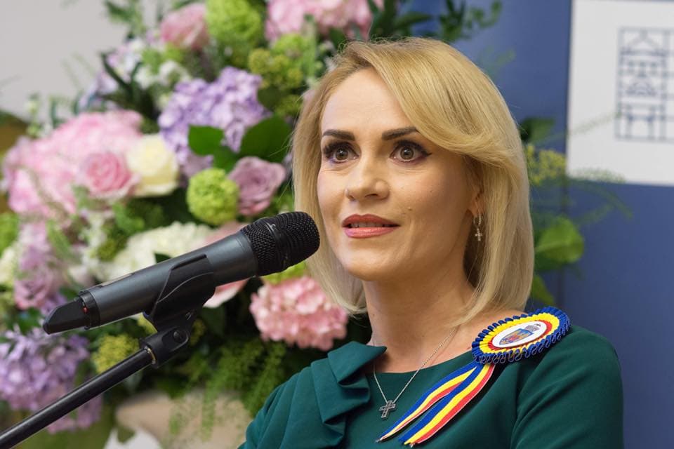 Bucharest mayor loses all senior positions in ruling party