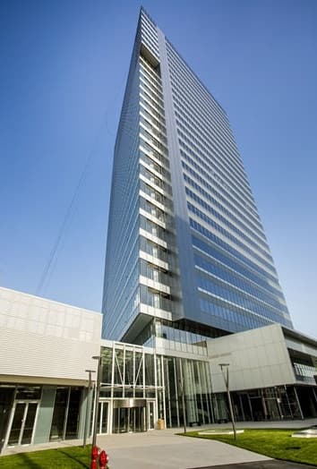 Second-tallest office building in Bucharest evicted after fake bomb threat