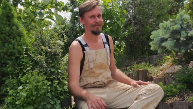 Grzegorz Gorski’s journey from Oxford to creating straw-bale houses in Romania
