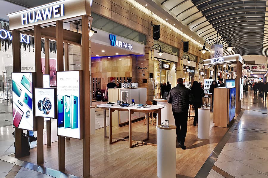 Huawei opens its first Experience Shop in Romania
