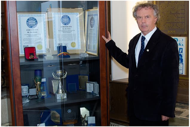 Romanian sports commentator sets tenth world record