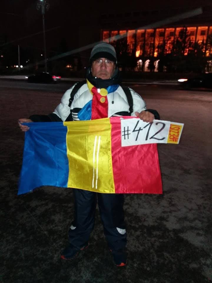 Deaf-mute Romanian man fined for chanting slogans at ruling party congress