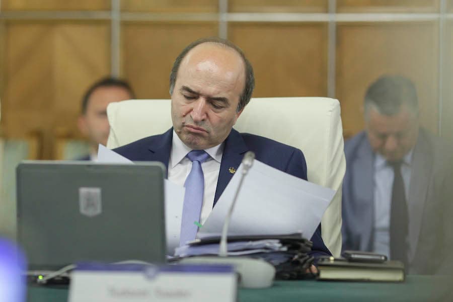 Romania’s justice minister starts general prosecutor’s evaluation