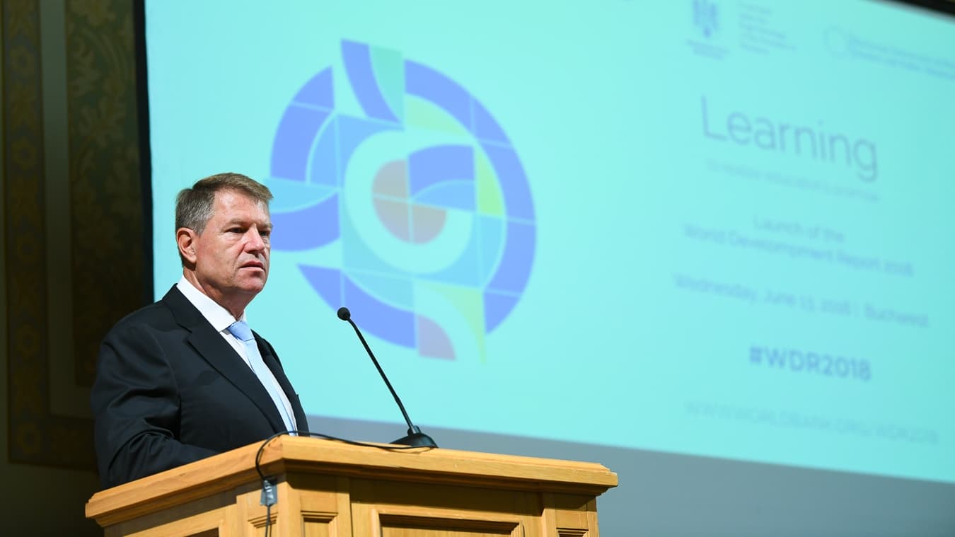 President: Functional illiteracy, reflected at the top of Romanian politics