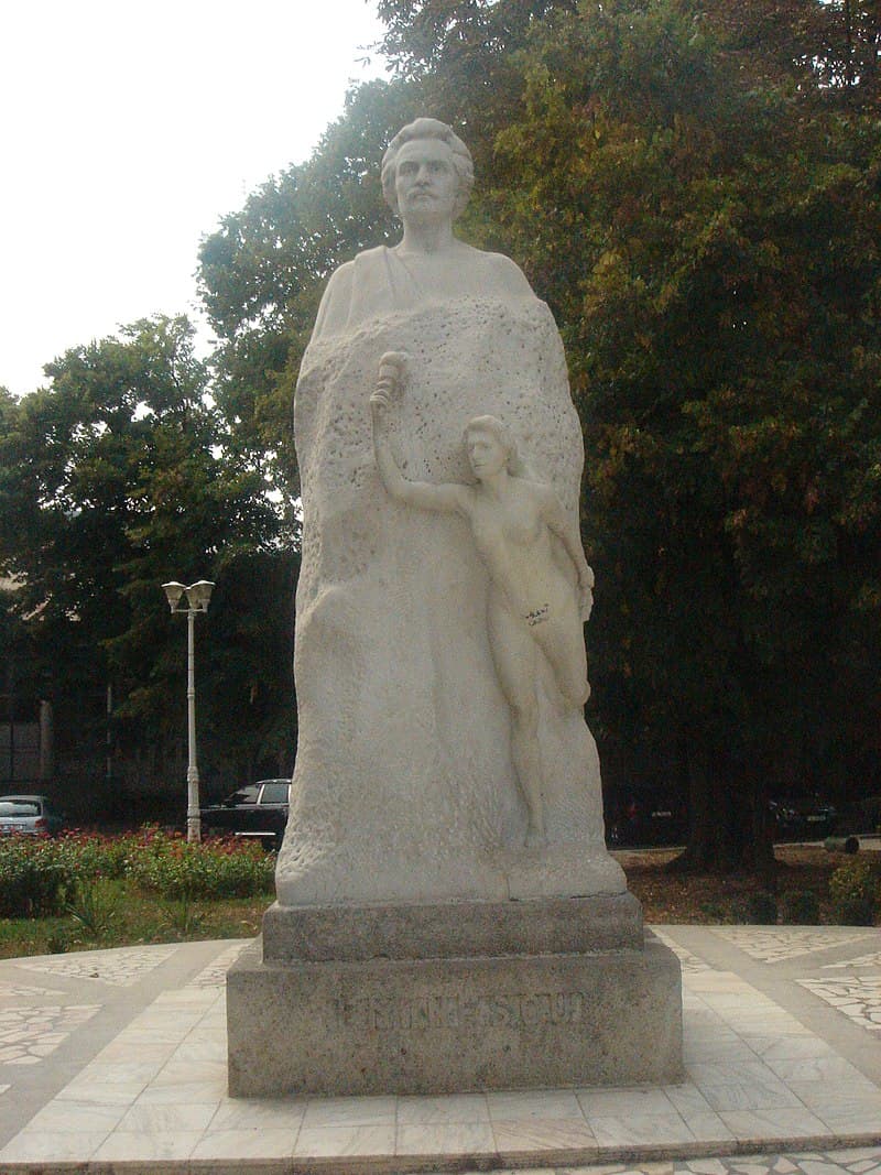 Statue of famous Romanian poet vandalized dozens of times