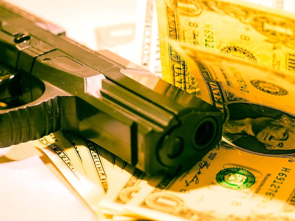 Armed robbery at bank in SW Romania city