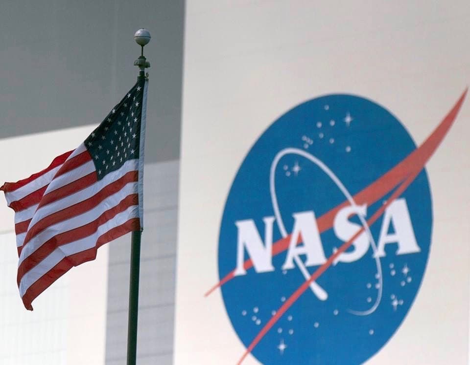 Romanian high school students, winners of international NASA competition