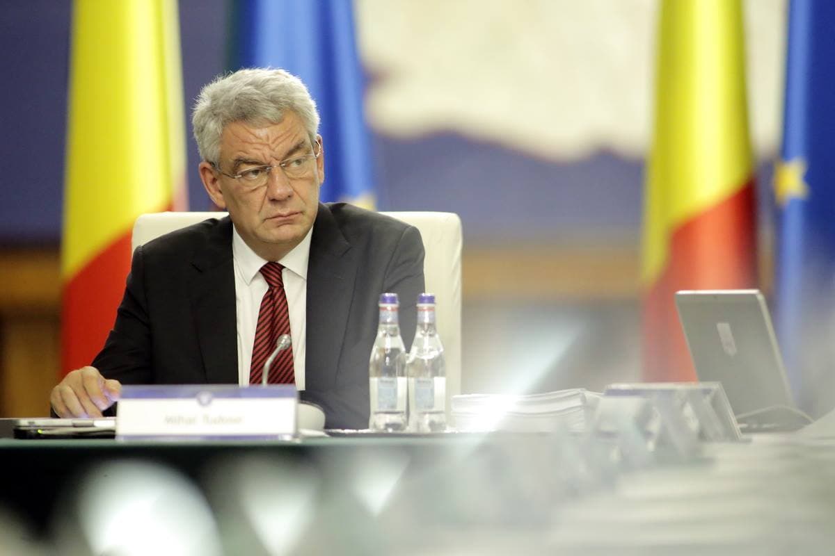 Romanian PM not affected by street protests