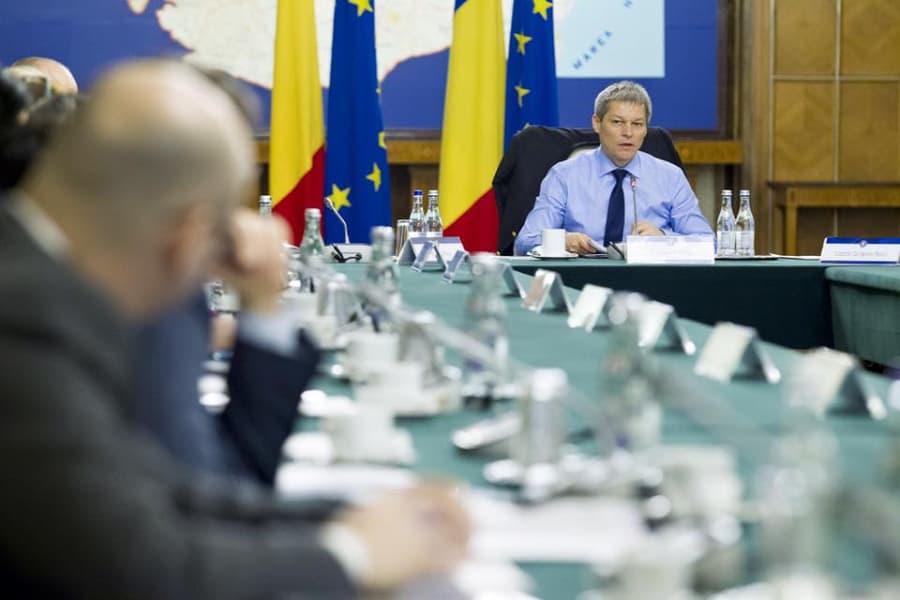 Romania’s Prime Minister changes four of his ministers in one day
