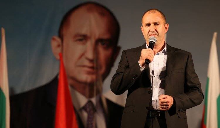 Bulgarian President makes two-day visit to Romania, will meet President Iohannis