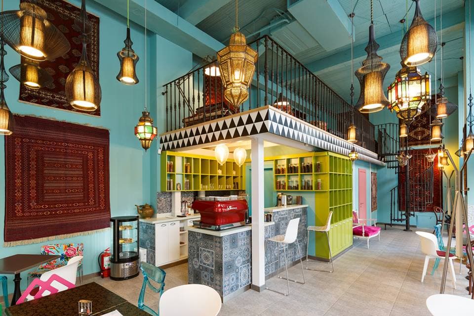 Regina Maria foundation opens social entrepreneurship cafe in Bucharest