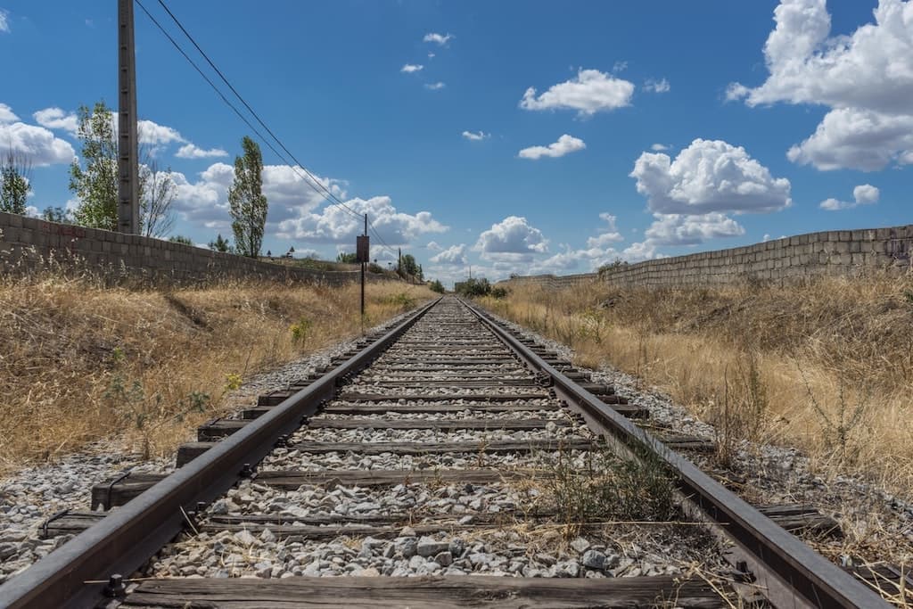 Association of foreign and Romanian firms wins EUR 600 mln railway upgrade contract