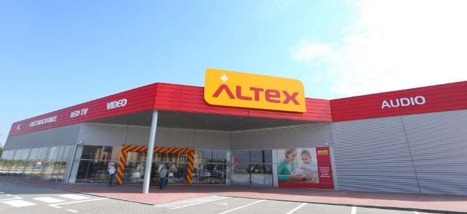 Romanian electro-IT retailer Altex joins the Black Friday season