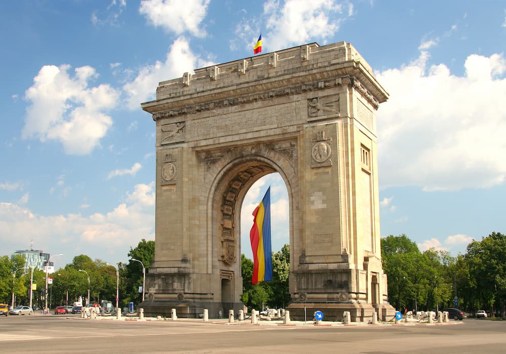 Bucharest’s Arch of Triumph opens for visitors for World Book Day