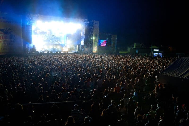 Romania's music festival B’estfest Summer Camp 2013 attracted 64,000 people