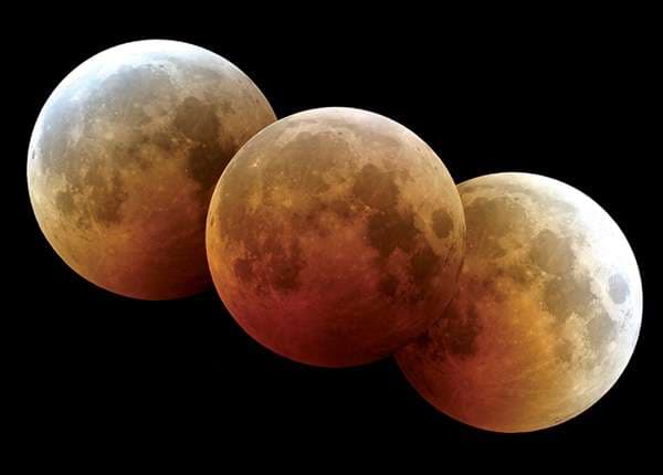 Skywatchers in Romania to wait until 2015 to see last of four Blood Moons
