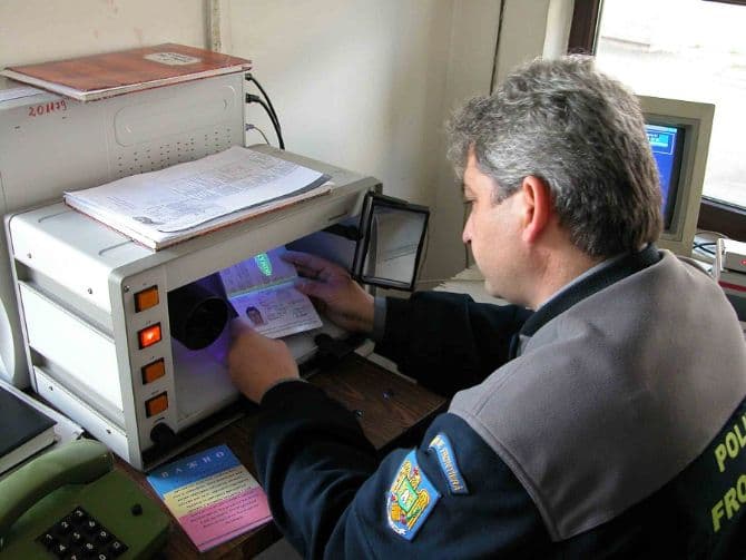 Over 1,600 foreigners tried to cross Romania’s borders illegally in 2016